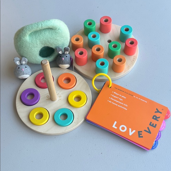 LOVEVERY Other - Lovevery Babbler Incomplete 13, 14, 15 months plus Adventurer Wooden Pegboard